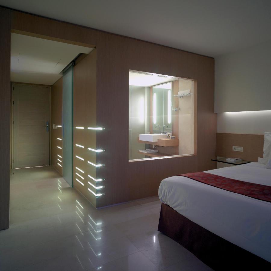 Lindos Blu Luxury Hotel-Adults Only Екстер'єр фото